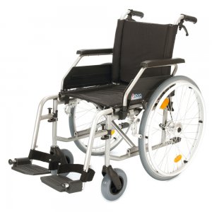 118-23 PLUS, Invalidní vozík s brzdami, šířka sedu 40 cm