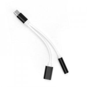 Adaptér HF/audio + nabíjanie USB typu C farba čierna