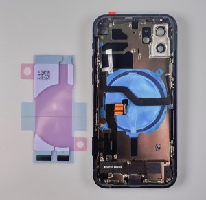 Kryt batérie + stred iPhone 12 čierny - OBSAHUJE