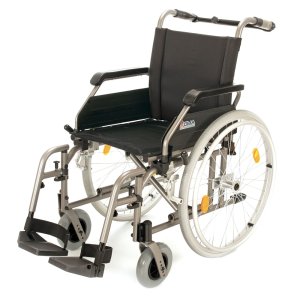 218-24, Invalidní vozík standardní, šířka sedu 40 cm